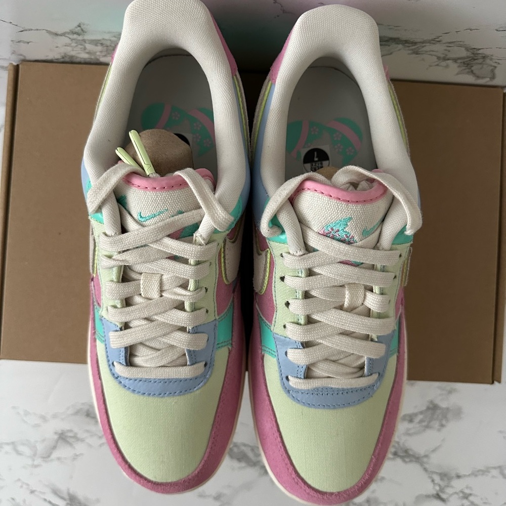 Nike Air Force 1 Patchwork Easter Athletic Shoes AH8462-400 Size 7 - Picture 4 of 8